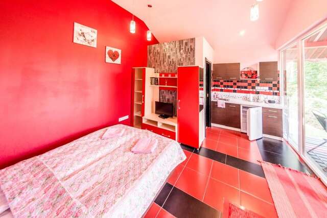 Лоджи VIP Red Love house for 2 Shilagalyay-3